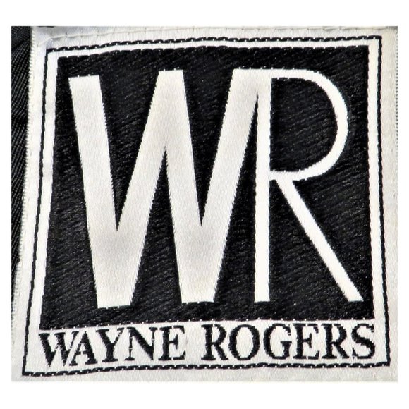 WAYNE ROGERS Black Fitted two Button Blazer in Size Medium - Picture 3 of 5